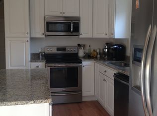 7 Morgan Luce Ln, Oak Bluffs, MA 02557