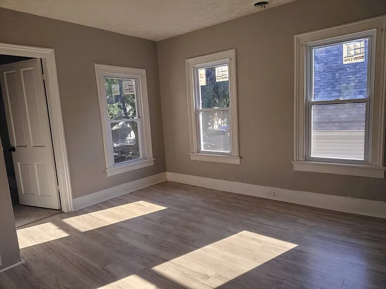 4212 Apple Ave #2 — Photo 2