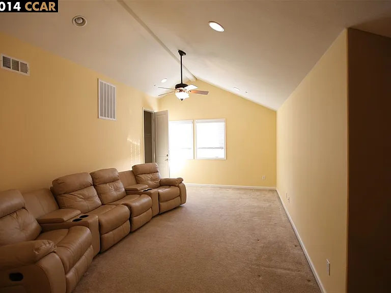 4444 Chancery Ln — Photo 10