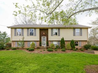 6021 Port Jamaica Dr, Hermitage, TN 37076