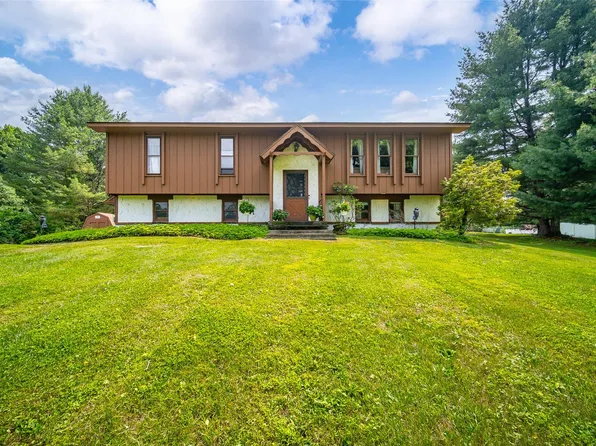 20 W Clove Mountain Road, Lagrangeville, NY 12540