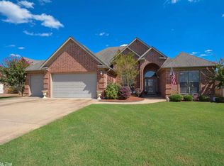 317 Maranes Cir, Maumelle, AR 72113