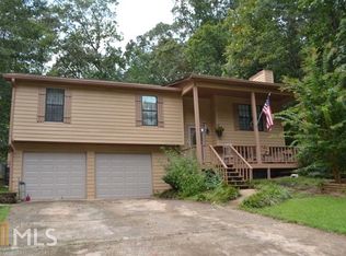 3931 Hillside Ln, Douglasville, GA 30135