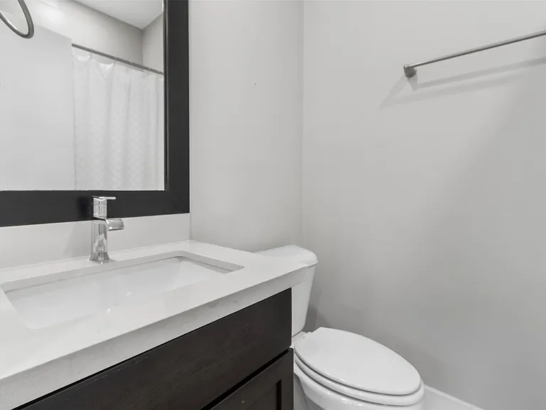 719 Schwartz St — Photo 15
