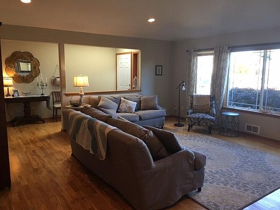 Great Room and Entry