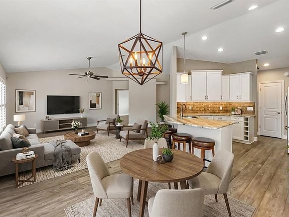 2nd image of 502 SAINT ANDREWS DRIVE