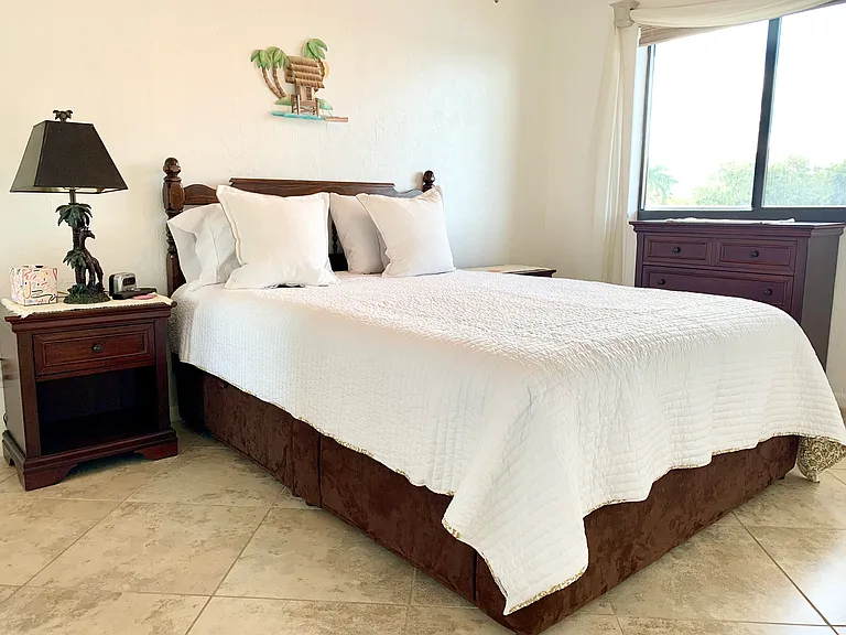 260 Southbay Dr #211 — Photo 12