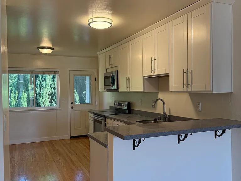 1261 Normandy Way #4 — Photo 4
