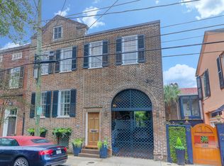 27 Wentworth St, Charleston, SC 29401