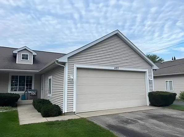 475 76th St SE, Grand Rapids, MI 49508