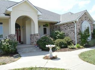 2886 Tennessee Rd, Ottawa, KS 66067