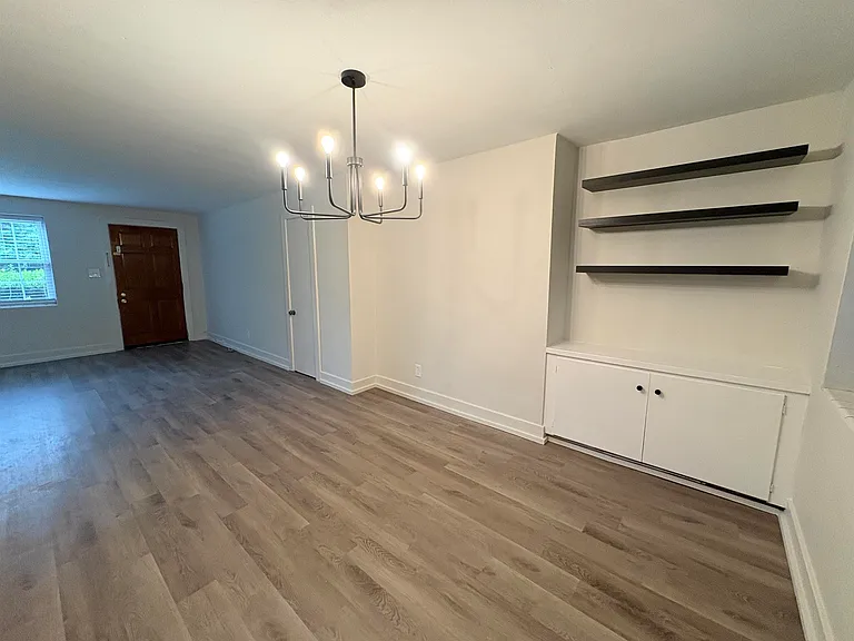 202 E Bradford Rd #2 — Photo 9