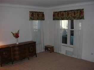 15601 Greenway Rd, Cleveland, OH 44111