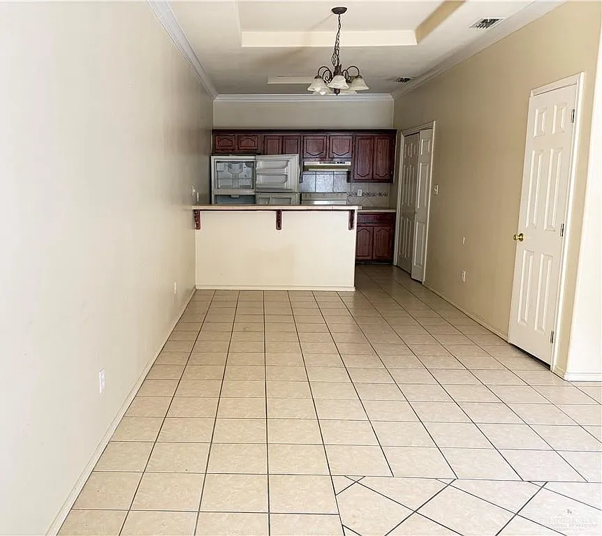 2 bed, 2.0 bath, 952 sqft, $800 — Photo 2