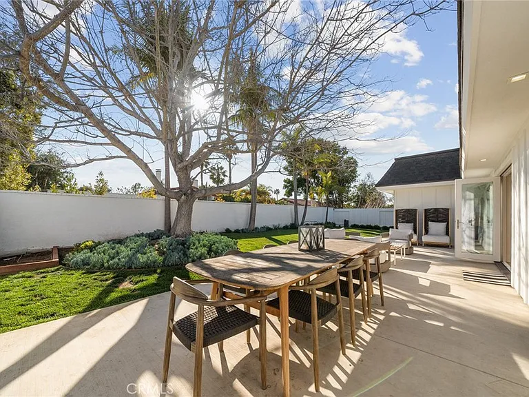 2402 Orchid Hill Pl — Photo 25