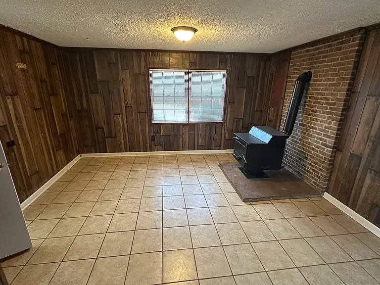 1711 Rose Hill Ct — Photo 11