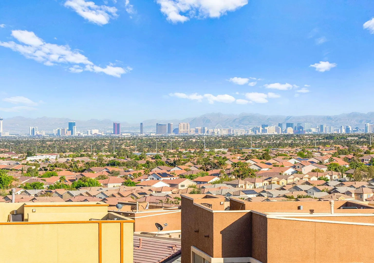 Stylishly Updated Las Vegas Retreat with Rooftop Views & Modern Charm — Photo 4