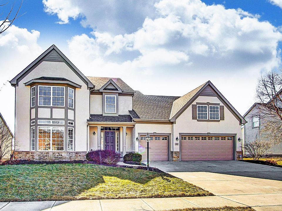 1st image of 3807 Hickory Rock Dr