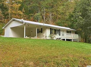 210 Middle Creek Rd, Cosby, TN 37722