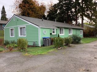 135 Sheridan Rd, Bremerton, WA 98310