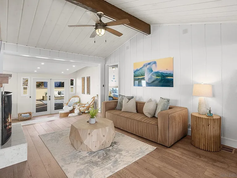 1571 San Elijo Ave — Photo 8