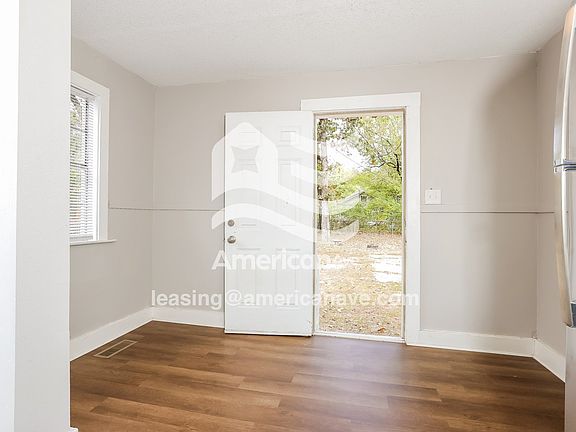750552_005_wm_-_dining_room_13253439.jpg