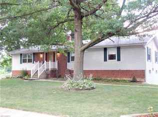 483 Trunko Rd, Akron, OH 44333