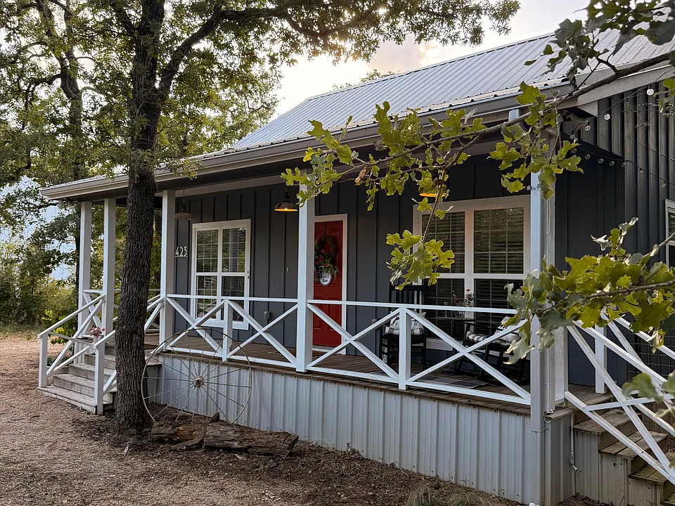423 Sweet Pea Ln
