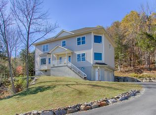 2 Van Blarcom Ct, Sussex, NJ 07461