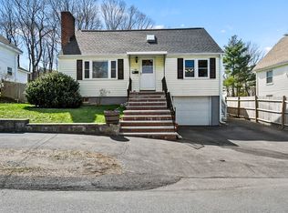 11 Stevens St, Stoneham, MA 02180