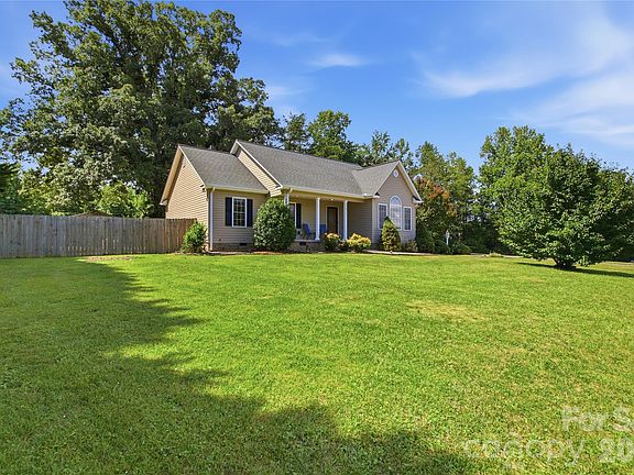 2nd image of 4795 Mountain Run Dr