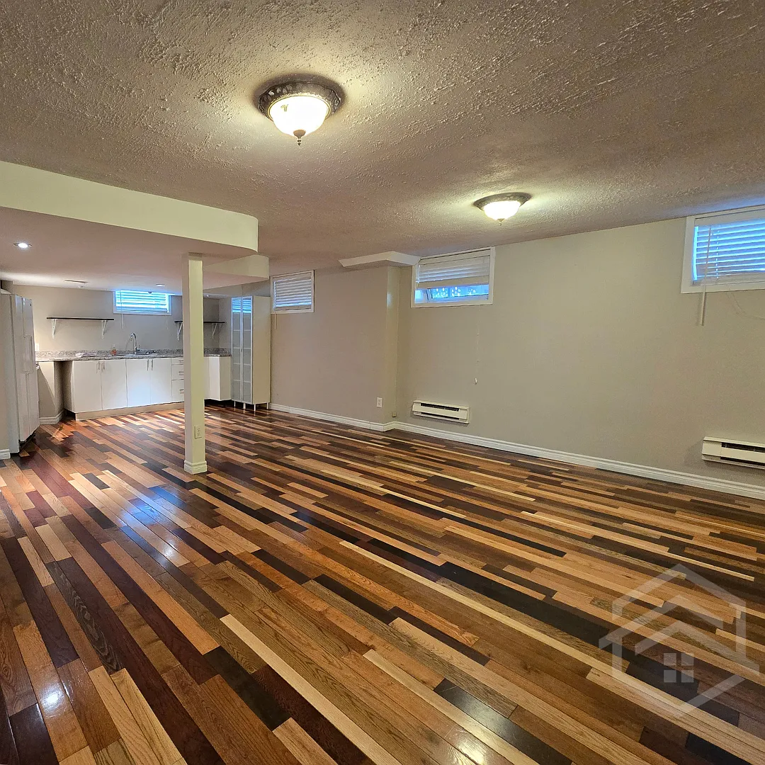 344 Simcoe Street Tillsonburg — Photo 2