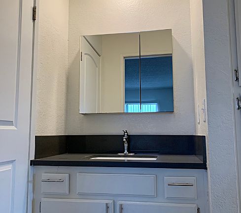 5th image of 4124 N Eagle Rock Blvd #204