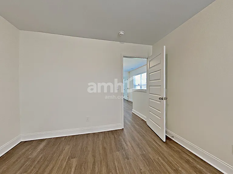 5335 Tupelo St — Photo 16