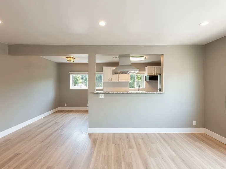 14857 Hartsook St #6 — Photo 31