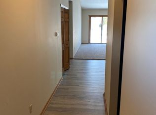 8719 Stellhorn Rd, Fort Wayne, IN 46815