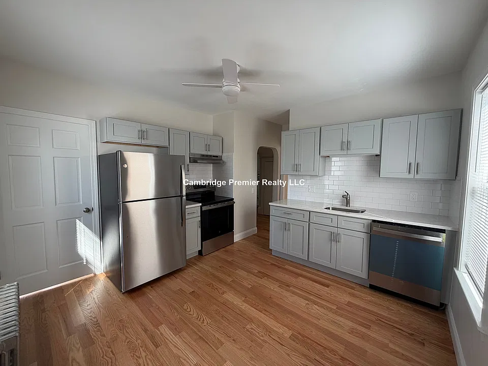 343 Main St #2