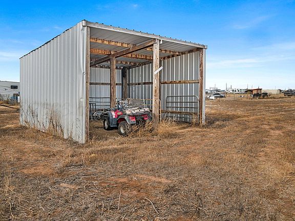 5th image of 5800 W McCormick Rd