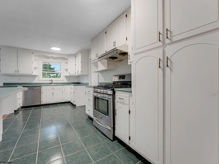 801 Cottonwood St — Photo 16