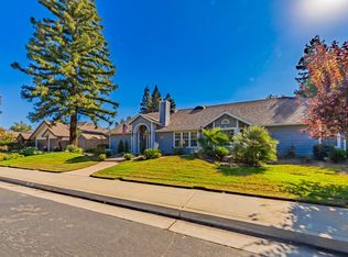 2480 Richert Ave, Clovis, CA 93611