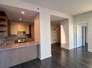 118 N Peoria St #305, Chicago, IL 60607