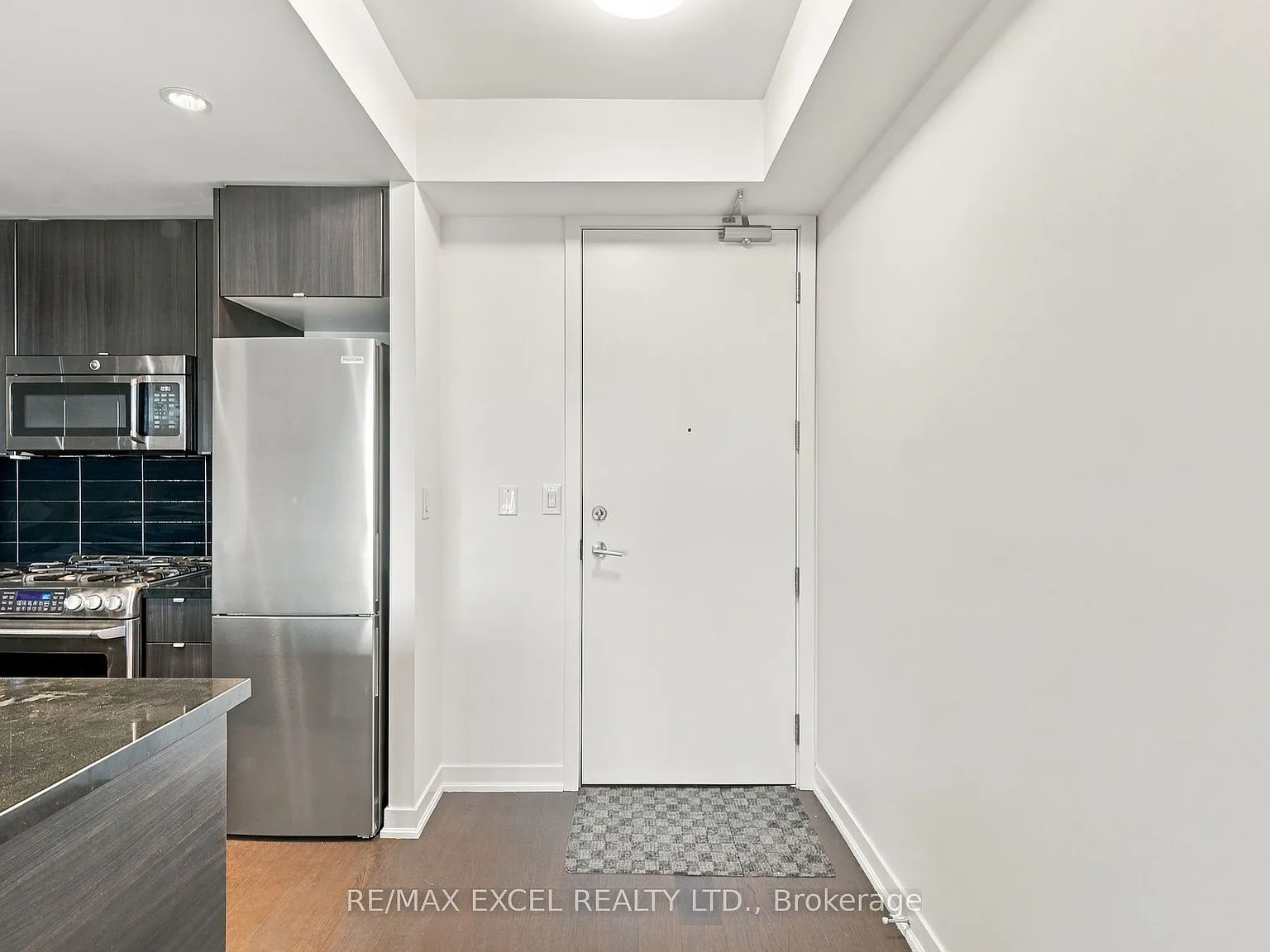 Showcase Loft — Photo 3