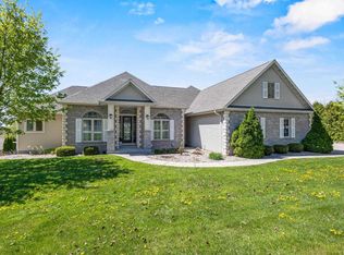 N1657 Carlin Road, Fort Atkinson, WI 53538