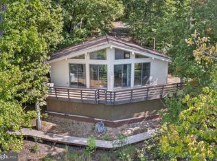 373 Hemlock Ln, Mineral, VA 23117