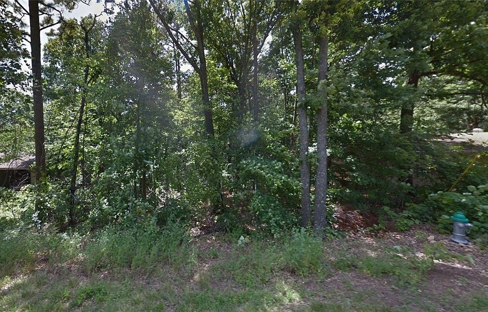 1st image of 22 Leicester Dr