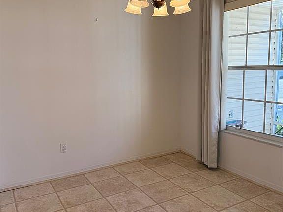 2nd image of 4501 River Ridge Dr