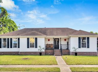 8810 Palmetto St, New Orleans, LA 70118