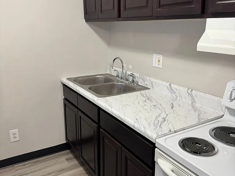 220 Cookstown New Egypt Rd #8 — Photo 8