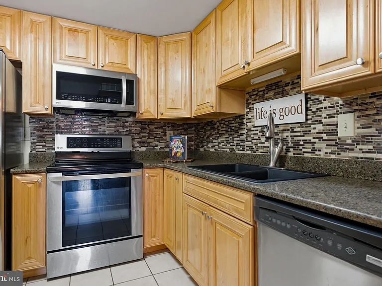 10208 Ashbrooke Ct #C-19 — Photo 13