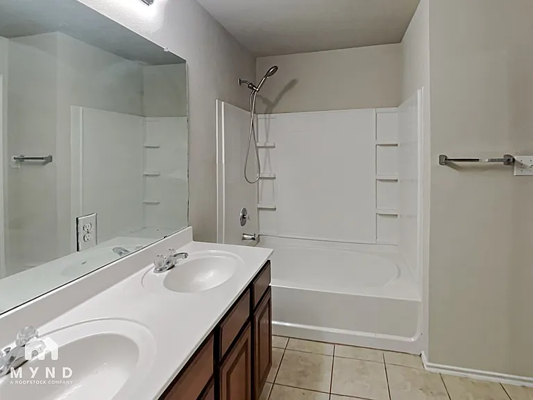 13316 Marie Ln — Photo 9
